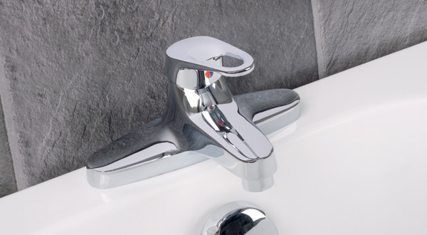 Ascot Leo Bath Filler