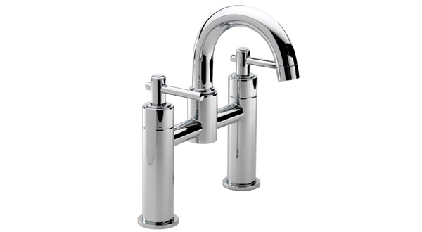 Trio Lever Bath Filler