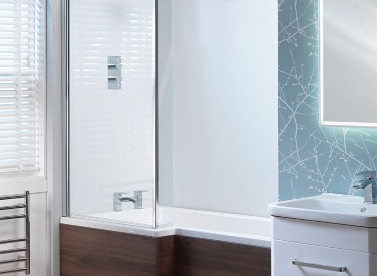 Vermont Reversible Shower Bath Screen Only